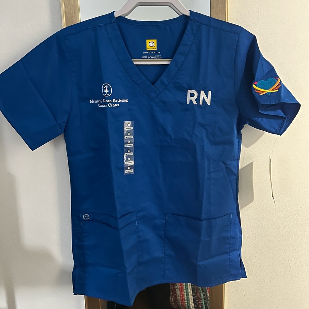 BRAND NEW memorial Sloan Kettering scrub top